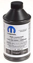 ������ ��������� �������� Chrysler ��������� �������� DOT 4, Brake Fluid, 0.355� ������� 04549625AD - inomarca.kz